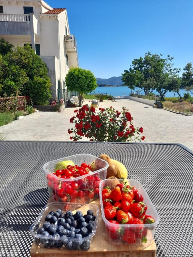 Apartmani Urlic Sreser Dış mekan fotoğraf