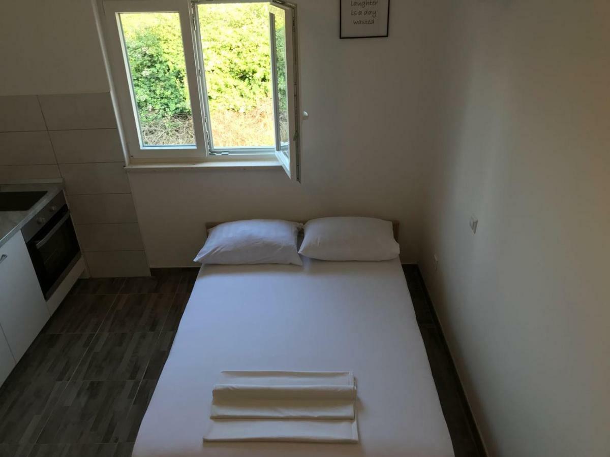 Apartmani Urlic Sreser Dış mekan fotoğraf