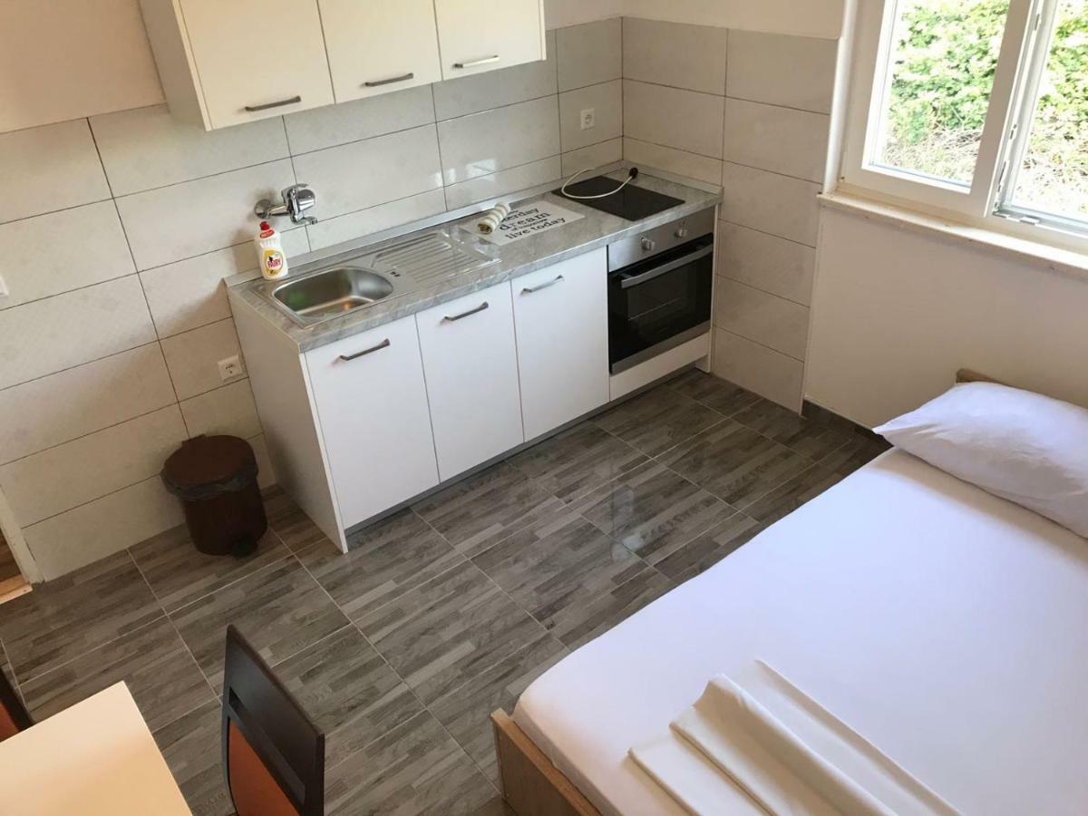 Apartmani Urlic Sreser Dış mekan fotoğraf